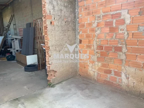 Imagem 2 casas mais 1 salão comercial