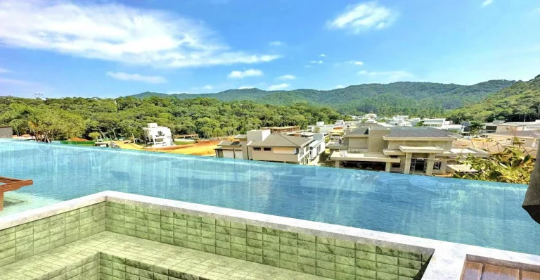 Imagem 4 Suítes, 350m2, Bairro Ariribá - Balneário Camboriú/SC