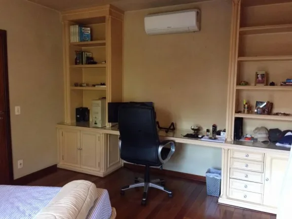 Imagem Casa em Alphaville - 470m²