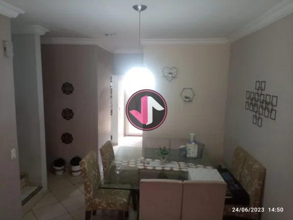 Imagem Casa Sobrado Condomínio Residencial dos Ipês Bairro Village Flamboyant Cuiabá MT Piso superior: 3...