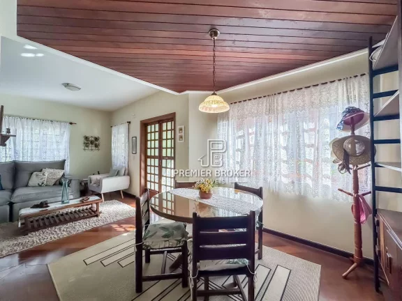 Imagem Casa à venda, 200 m² por R$ 800.000,00 - Quebra Frascos - Teresópolis/RJ