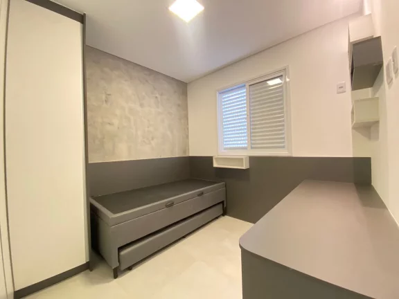 Imagem Sobrado duplex em villagio à venda com 2 suítes e Churrasqueira no bairro Campo Grande de Santos/SP