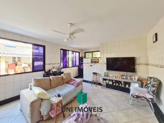 Imagem Casa de 260m² em lote de 360m² a venda na Praia do Morro - Guarapari