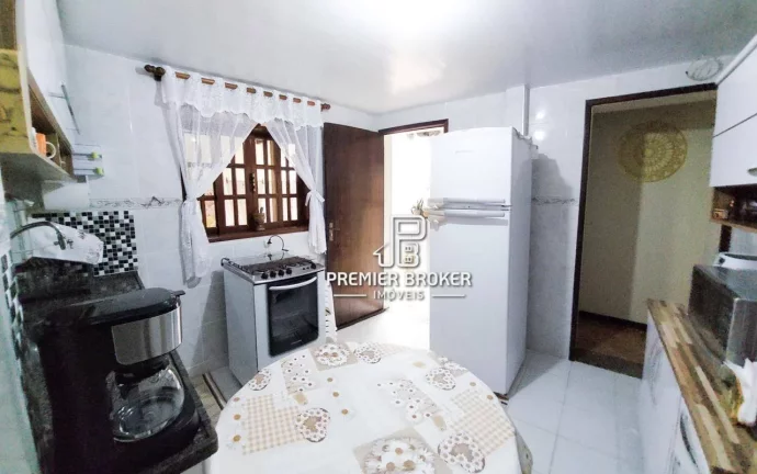 Imagem Casa com 3 dormitórios à venda, 140 m² por R$ 532.000,00 - Jardim Europa - Teresópolis/RJ