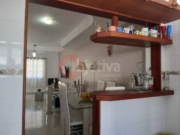 Imagem Casa com 2 dormitórios à venda, 90 m² por R$ 400.000,00 - Peró - Cabo Frio/RJ
