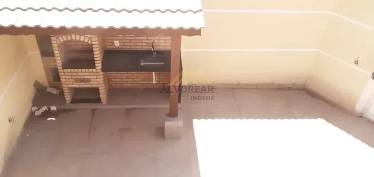Imagem Sobrado à Venda 3 Dormitórios | 3 Min da Av. Sabará!