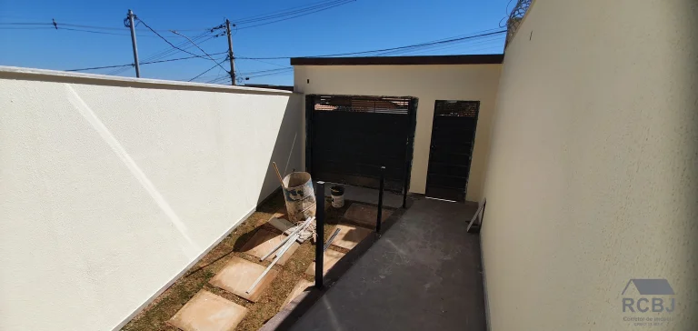 Imagem CASA RESIDENCIAL em ESMERALDAS - MG, SÃO PEDRO