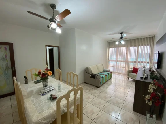 Apartamento à venda em Santos na Aparecida, próximo da Praia