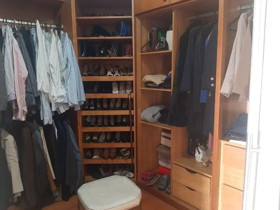 Imagem Apartamento de Luxo no Itaim Bibi: 4 Quartos, 2 Suítes, 3 Banheiros, 3 Vagas - 181m² - São Paulo-SP