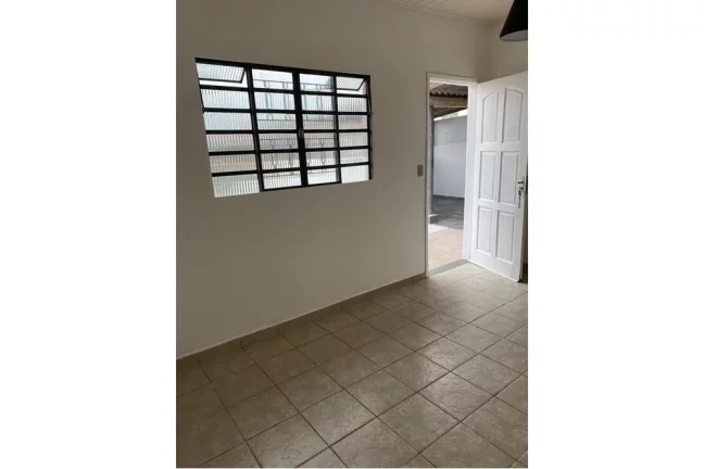 Imagem Casa para locação na Vila Mangalot