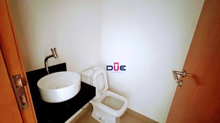 Imagem Casa com 4 dormitórios à venda, 244 m² por R$ 1.800.000 - Embaré - Santos/SP