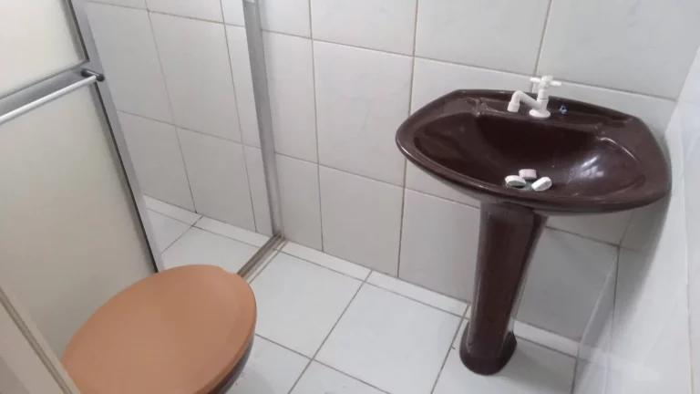 Imagem Casa Pronta para Morar no Maracanã com 4 Quartos e 2 Suítes