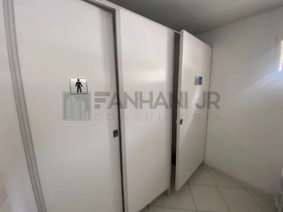 Imagem Oportunidade única: Casa comercial com 6 salas e 8 banheiros no Jardim Paulista, São Paulo-SP, 390m² e 20 vagas de garagem!