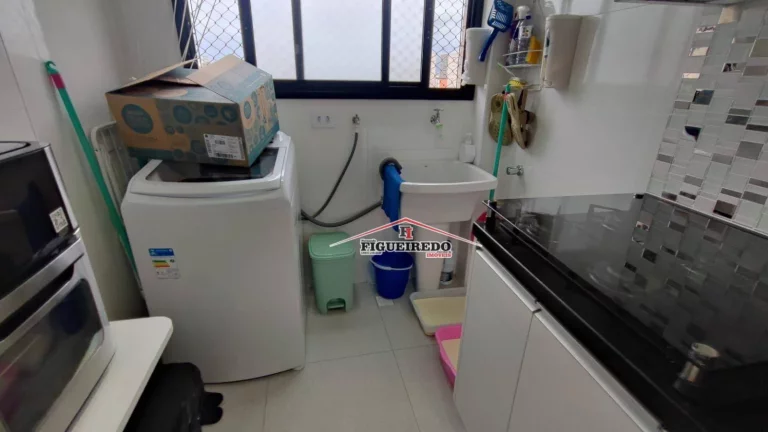 Imagem Apartamento à venda, 68 m² por R$ 700.000,00 - Canto do Forte - Praia Grande/SP