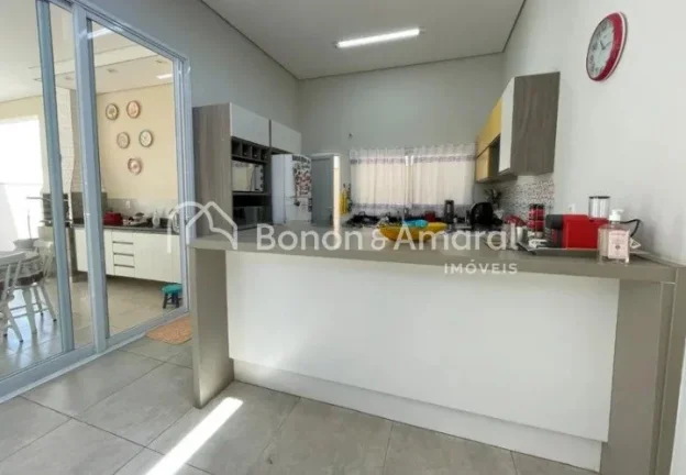 Imagem Ótima casa térrea no Condomínio Le Village, em Valinhos, com 195m² de área construída em um te...