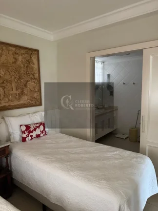 Imagem Apartamento com 3 Quartos à venda, 150m² - Centro