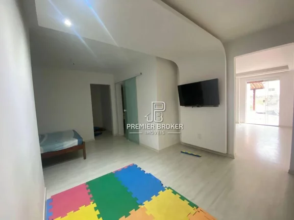 Imagem Casa à venda, 264 m² por R$ 740.000,00 - Albuquerque - Teresópolis/RJ