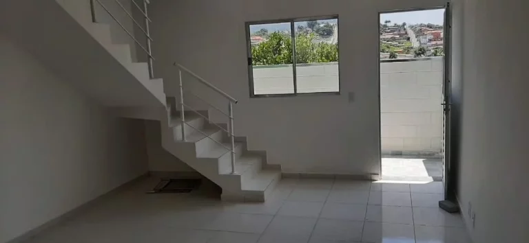 Imagem Sobrado com 2 dormitórios à venda, 59 m² por R$ 239.000,00 - Vila São Paulo - Mogi das Cruzes/SP