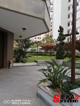 Imagem Apartamento de luxo no coração do Tatuapé: 4 quartos, 4 suítes, 2 salas, 8 vagas de garagem e 228m² - São Paulo-SP