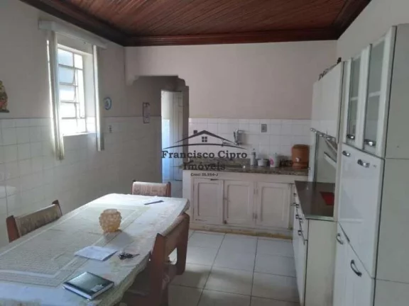 Imagem Casa à venda no bairro Pedreira - Guaratinguetá/SP