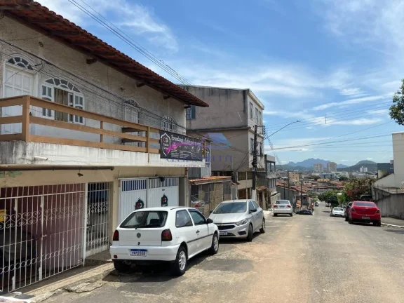 Imagem Ampla Casa com Múltiplas Residências - Ideal para Morar e Investir em Vila Velha/ES