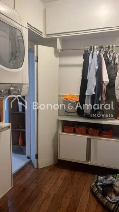 Imagem Esta charmosa casa térrea, com 104 m² de área construída, foi totalmente reformada para proporci...