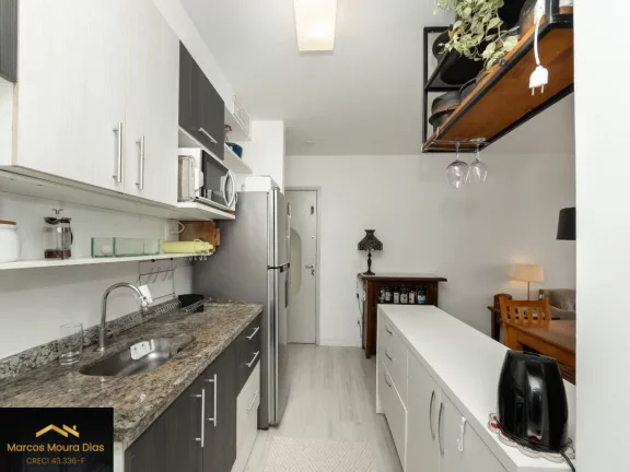 Imagem Apartamento à venda, 48 m2, 2 dormitórios, 1 vaga, varanda, Vila Anastácio, Edifício com Lazer