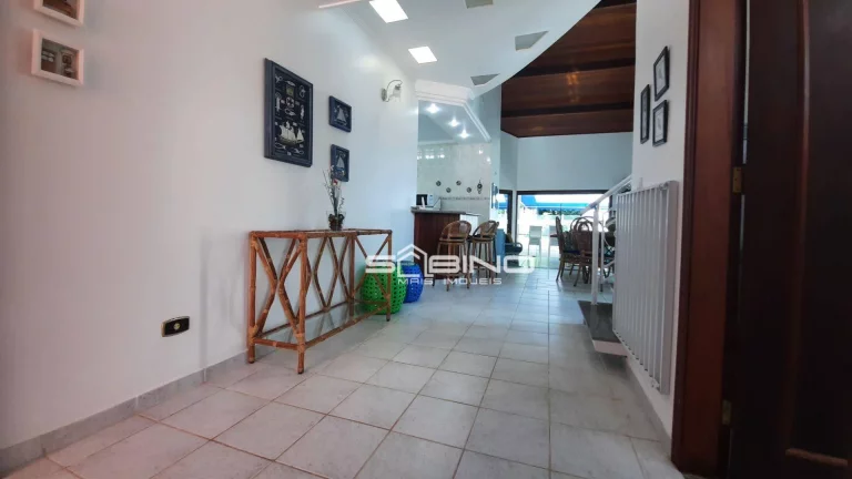 Imagem Casa para à venda na Riviera, com 4 dormitórios sendo 4 suítes, 402m² área útil 3 vagas