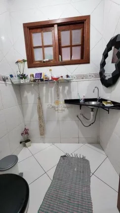 Imagem Casa para Venda em Teresópolis / RJ no bairro Fazendinha