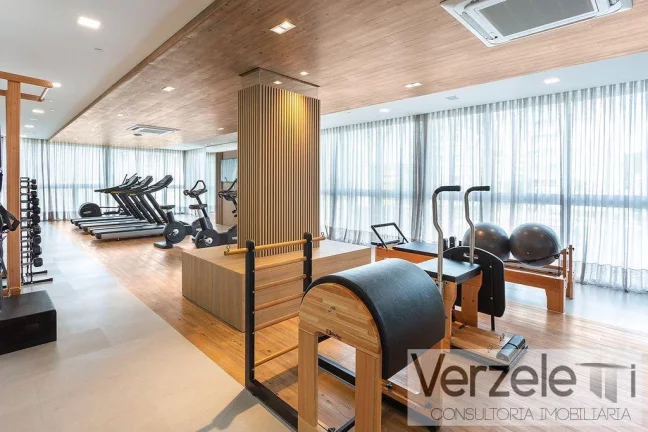 Imagem Apartamento 3 dormitórios para Venda em Balneário Camboriú / SC no bairro Pioneiros