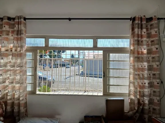 Imagem Fantástica Casa no Pedregulho em Guaratinguetá SP