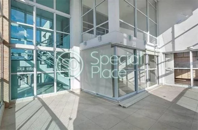 Imagem Cobertura duplex impecável. São 403m2 de área privativa, 4 dormitórios ( 4 suítes) e 5 vagas na...