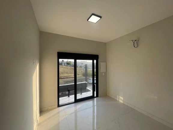 Foto do imóvel: Casa a Venda no Condomínio Nova Jaguari - 3 Suítes e Piscina