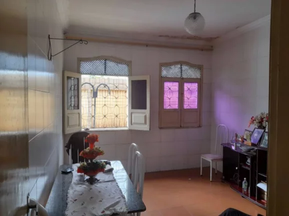 Imagem Casa à venda no bairro Gertúlio Vargas - 3 quartos, 2 WC, 300m² e 3 vagas de garagem
