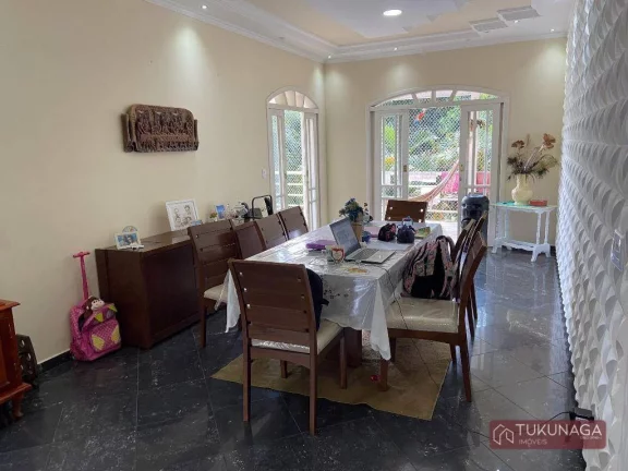Imagem Sobrado com 4 dormitórios à venda, 507 m² por R$ 1.700.000,00 - Condomínio Alpes da Cantareira - Mairiporã/SP