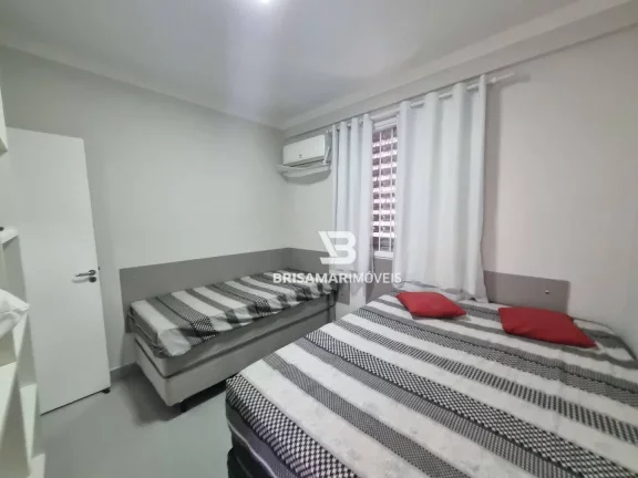 Imagem PITANGUEIRAS- CALÇADÃO , TOTALMENTE REFORMADO E DECORADO, GARAGEM.