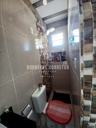 Imagem Excelente Casa de Esquina com Ambientes Amplos e Confortáveis