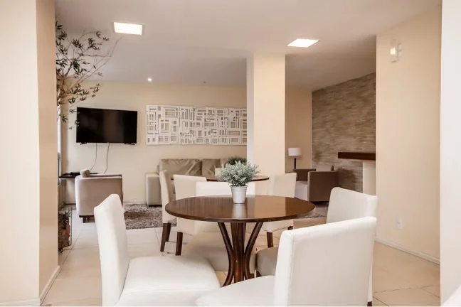 Apartamento com 3 Quartos à Venda, 71 m² em Jardim Planalto - Porto Alegre