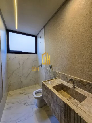 Imagem SO0428

Sobrado no Jardim Verona, em terreno com 507m² com 392m² de área construída 

O sobrado ...