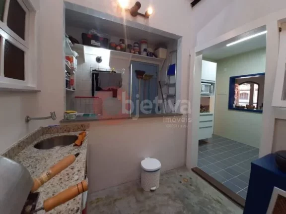 Imagem Casa com 2 dormitórios à venda, 95 m² por R$ 390.000,00 - Peró - Cabo Frio/RJ