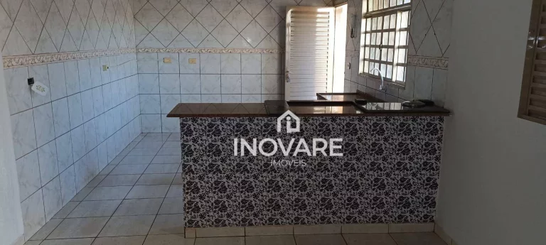 Imagem Casa com 3 dormitórios à venda, 106 m² por R$ 285.000,00 - Jardim Leonora Ll - Itumbiara/GO