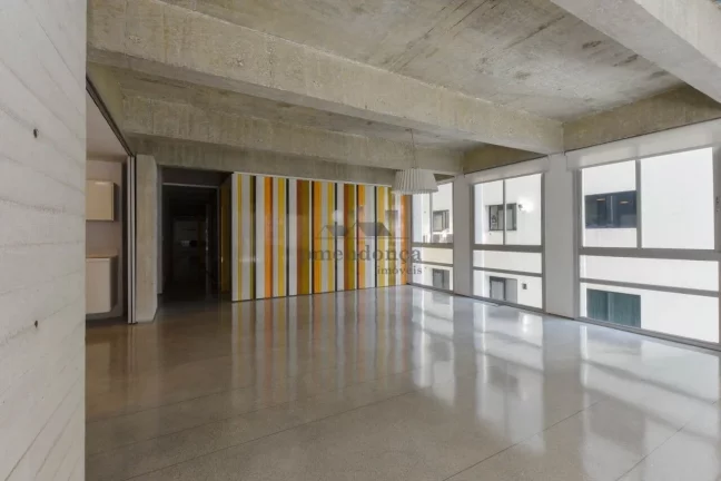 Imagem Apartamento espetacular, com 337 m² com ampla sala para 3 ambientes, janelões , sol da manhã, sal...