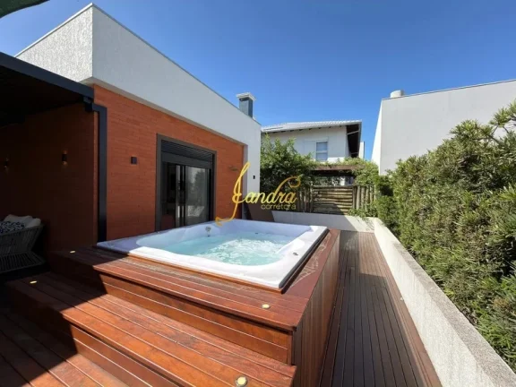 Imagem Casa no Velas da Marina com amplas 4 suítes, Jacuzzi