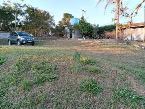 Imagem Chácara com 2 dormitórios à venda, 1870 m² por R$ 580.000,00 - Estância Santa Maria do Laranjal - Atibaia/SP