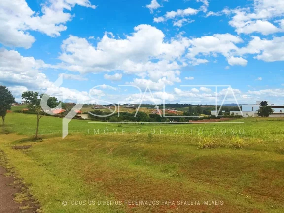 Lote incrível à venda no condomínio Fazenda Serrazul I