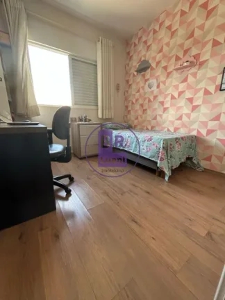 Imagem Linda casa em condomínio fechado no Banderiantes com 120m²