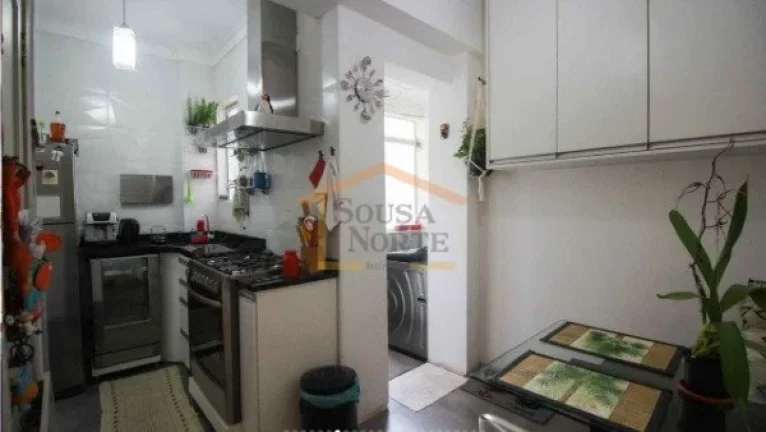 Imagem Apartamento de 78m², reformado, possui 2 dormitórios, sendo 1 com armário embutido, banheiro ampl...