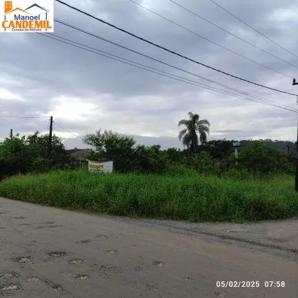 Imagem Terreno de esquina à venda em Joinville estuda permuta