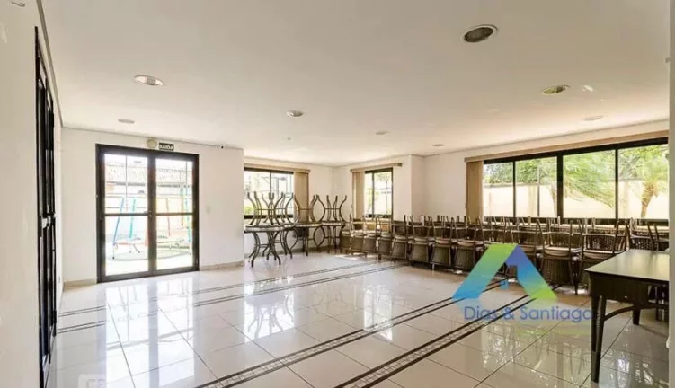 Imagem Lindo apartamento recém reformado em 65m² com 2 dormitórios, 1 suíte e 2 vagas em localização privilegiada próximo Estação Alto do Ipiranga/Zsul.