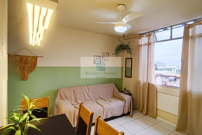 Imagem Apartamento à venda no Rio de Janeiro - Taquara com 2 quartos, 1 banheiro e vaga de garagem!